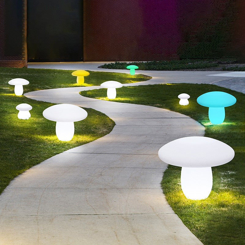 Moderne Kreativ Solar Vanntett Soppform PE LED Utendørs Lys For Patio | Luvikno