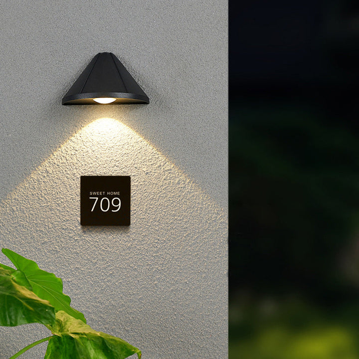 Moderne Minimalistisk Triangel Vanntett Linse Aluminium LED Vegglampe For Utendørs Patio | Luvikno