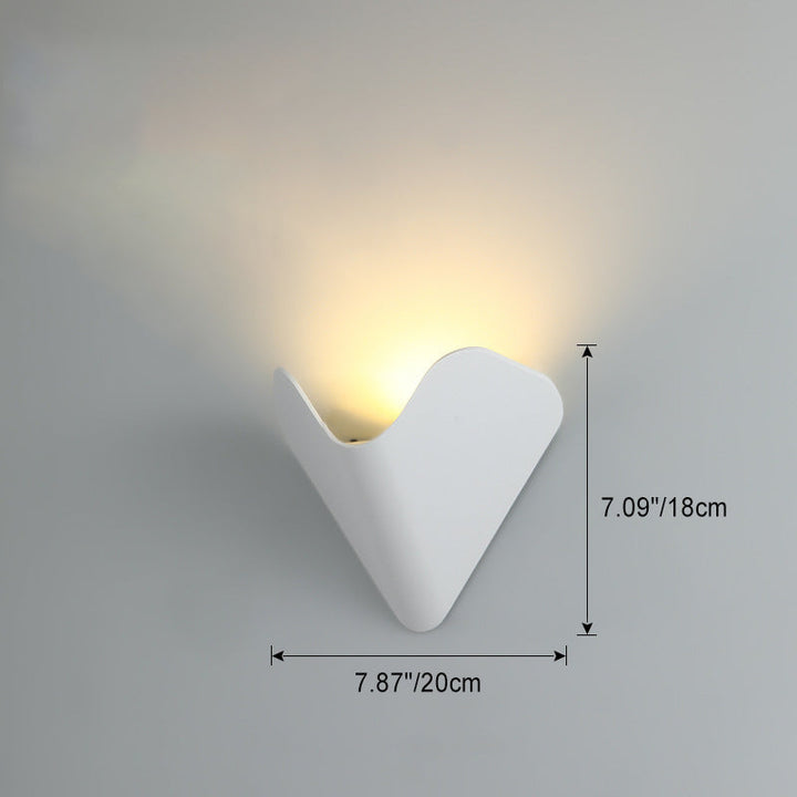 Moderne Minimalistisk Trekant Fuglerede Halv Sirkel Vanntett Aluminium LED Vegglampe For Utendørs Patio | Luvikno