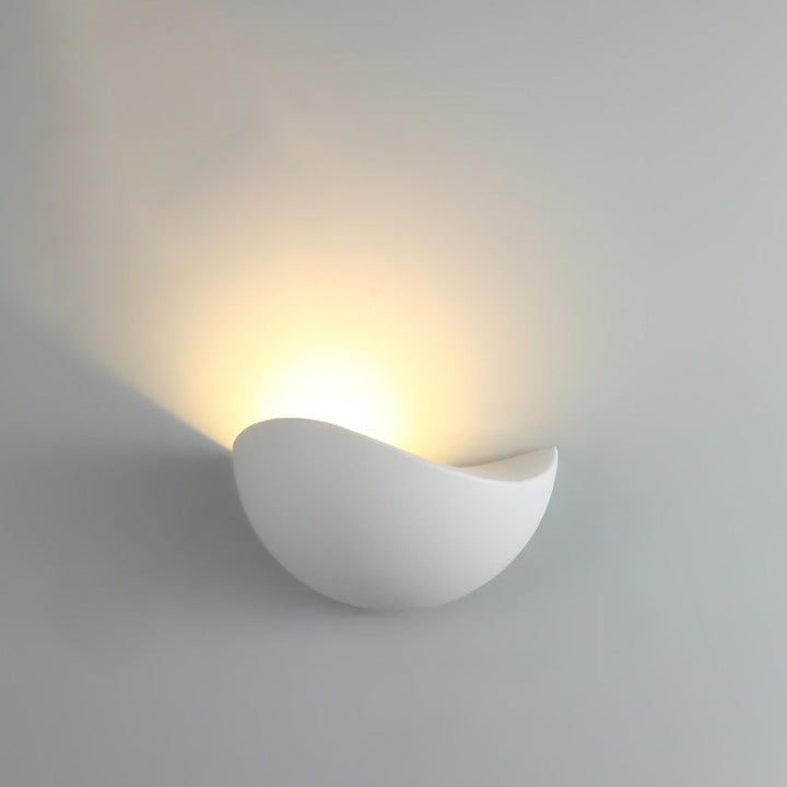 Moderne Minimalistisk Trekant Fuglerede Halv Sirkel Vanntett Aluminium LED Vegglampe For Utendørs Patio | Luvikno