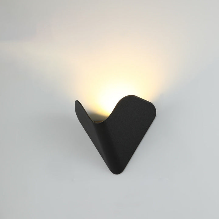 Moderne Minimalistisk Trekant Fuglerede Halv Sirkel Vanntett Aluminium LED Vegglampe For Utendørs Patio | Luvikno
