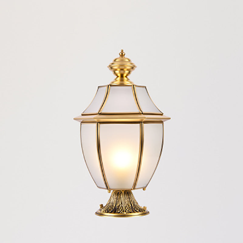 Moderne skandinavisk heksagonal klokke glass messing 1-lys utendørslampe for uteplass | Luvikno