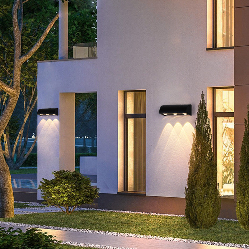 Moderne Enkelthet Vanntett Buet Sylinderformet Aluminium PC LED Vegglampe For Utendørs Terrasse | Luvikno