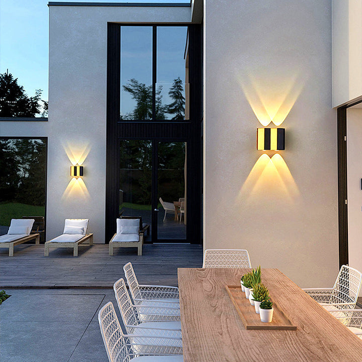 Moderne Enkelhet Vanntett Aluminium Rektangulær Bøyd Opp Og Ned LED Vegglampe For Utendørs Patio | Luvikno