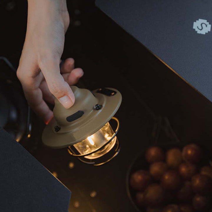 Moderne Retro Oppladbar Vanntett Jern Silika ABS PC Strobile LED Utendørs Lys For Hage | Luvikno