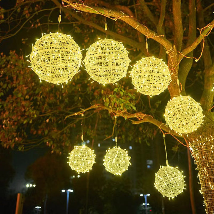 Moderne Art Deco Vanntett PVC Hengeball Dekorasjon LED Utendørs Pendellampe Utendørs Lys For Hage | Luvikno