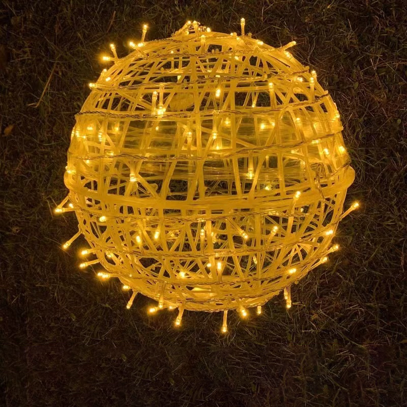 Moderne Art Deco Vanntett PVC Hengeball Dekorasjon LED Utendørs Pendellampe Utendørs Lys For Hage | Luvikno