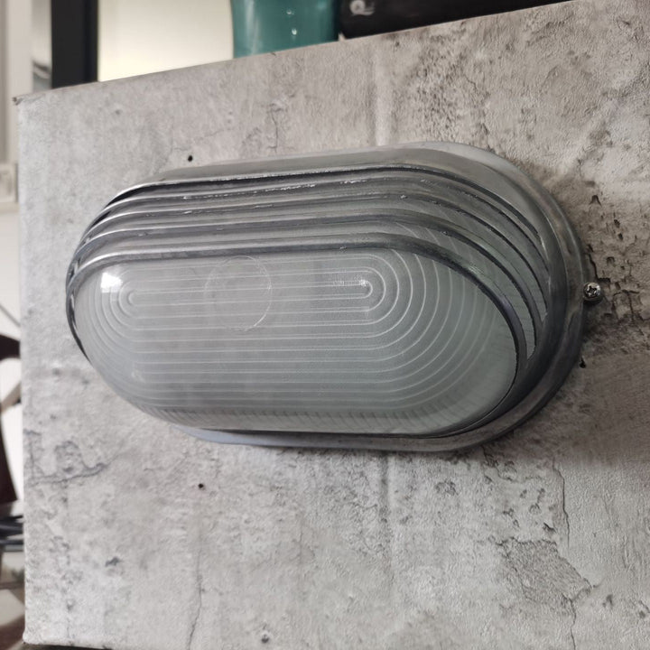 Moderne Industriell Vanntett Aluminiums Glass Frosted Oval Stripet 1-Lys Vegglampe For Utendørs Terrasse | Luvikno