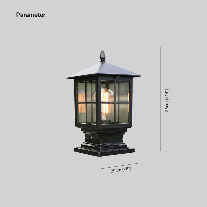 Værbestandig utendørslampe på søyle i svart metall | Luvikno