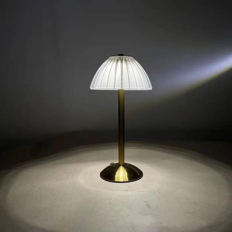 Beacon - LED Krystall Nattbordslampe uten kabel | Luvikno