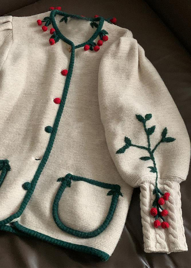 Luvik | Beige Brodert Knapp Lace-Mønster Ulljakke