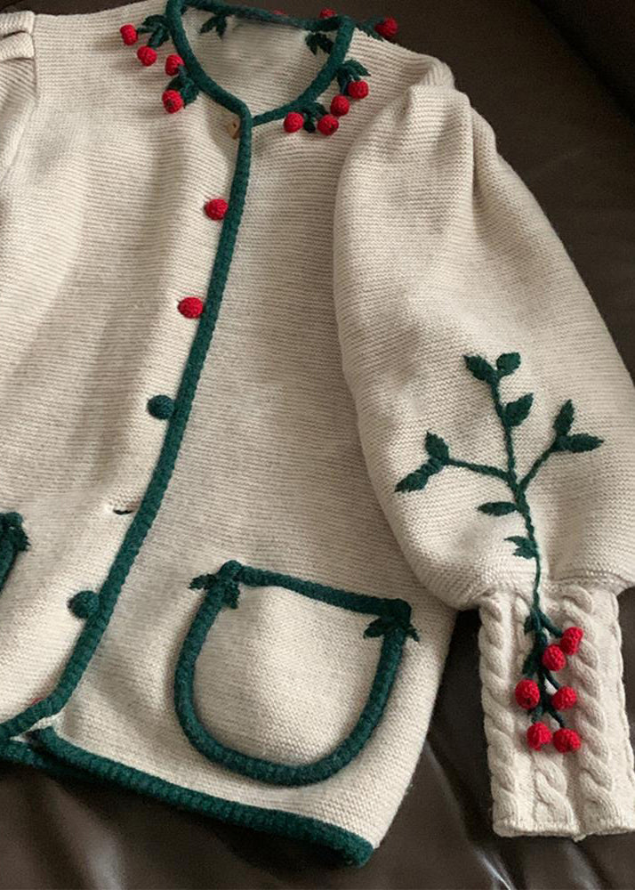 Luvik | Beige Brodert Knapp Lace-Mønster Ulljakke