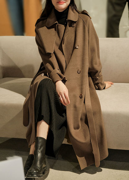 Luvik | Peter Pan kaulakoru ruskea nappi villa kiristys talvitakit