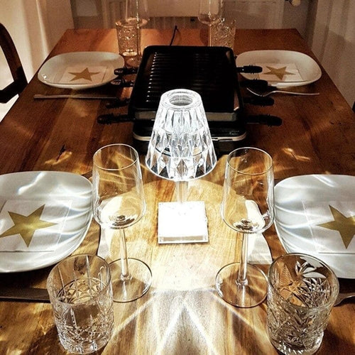 Elegant Krystall Bordlampe for Stue Luvikno