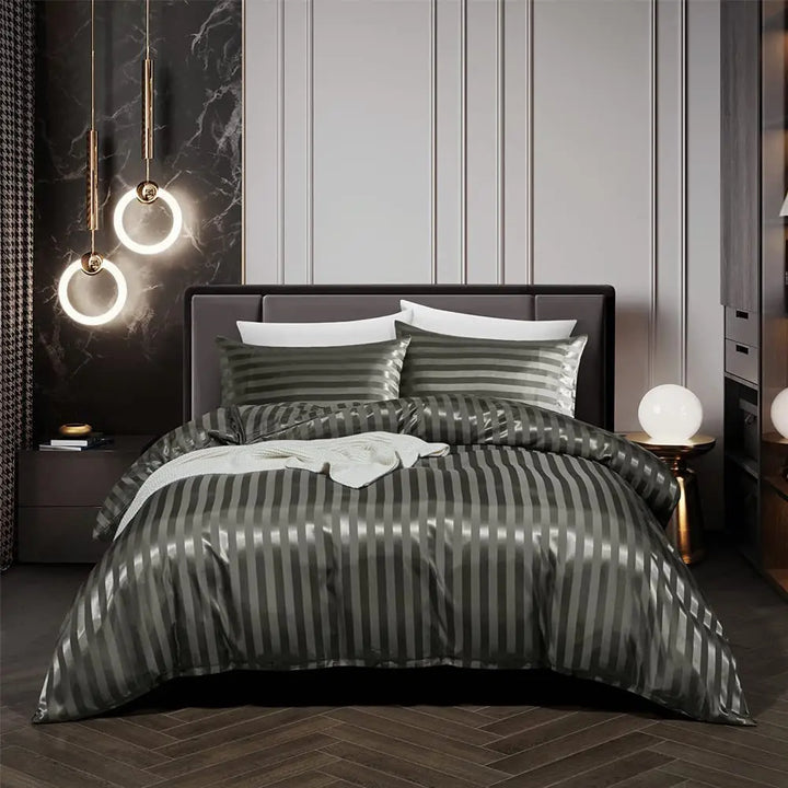 Luvikno | NoirLuxe Sett - Luksuriøst Satin Sengetrekk for Soverommet