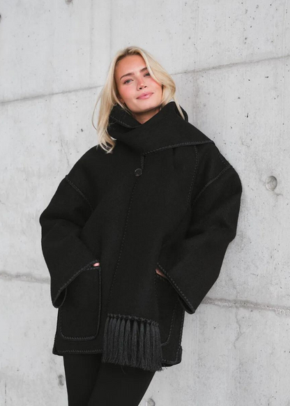 Luvik | Luxusjakki huivilla