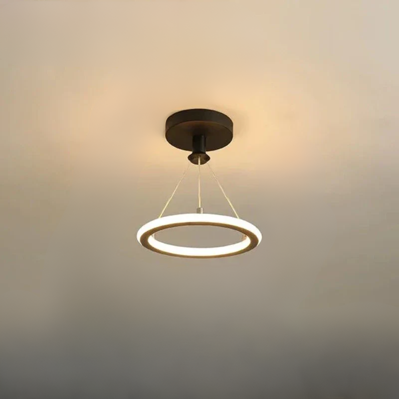 Moderne LED taklampe for gang og entréområde, minimalistisk belysning | Luvikno