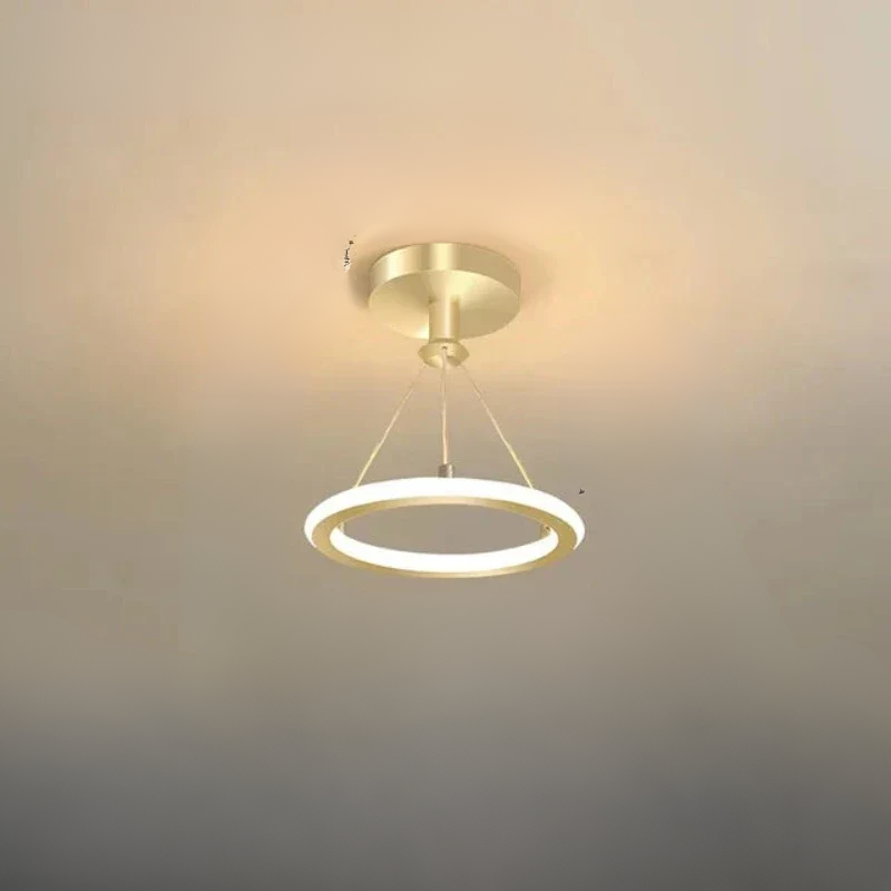 Moderne LED taklampe for gang og entréområde, minimalistisk belysning | Luvikno