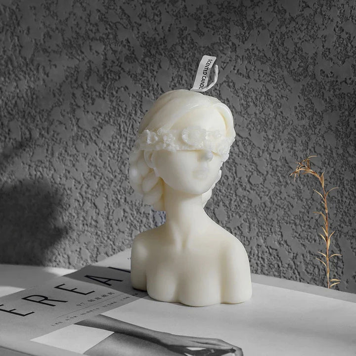 Blindfolded Girl Duftlys Luvikno