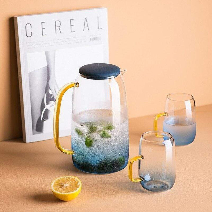 Blå glasskrukke med matchende drikkeglass Luvikno