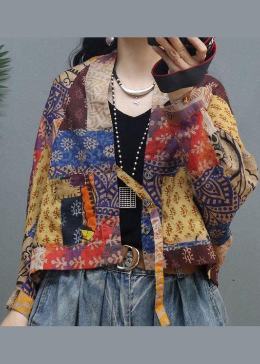 Luvik | Talvitakit itämaisella keltaisella V-aukolla