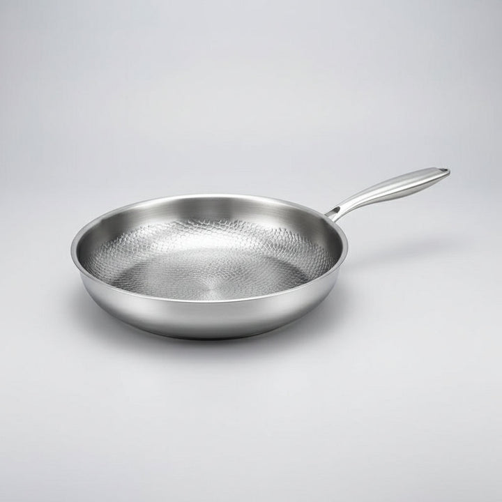 TitanForge Forged Titanium Stekepanne med Non-stick Belegg | Luvikno