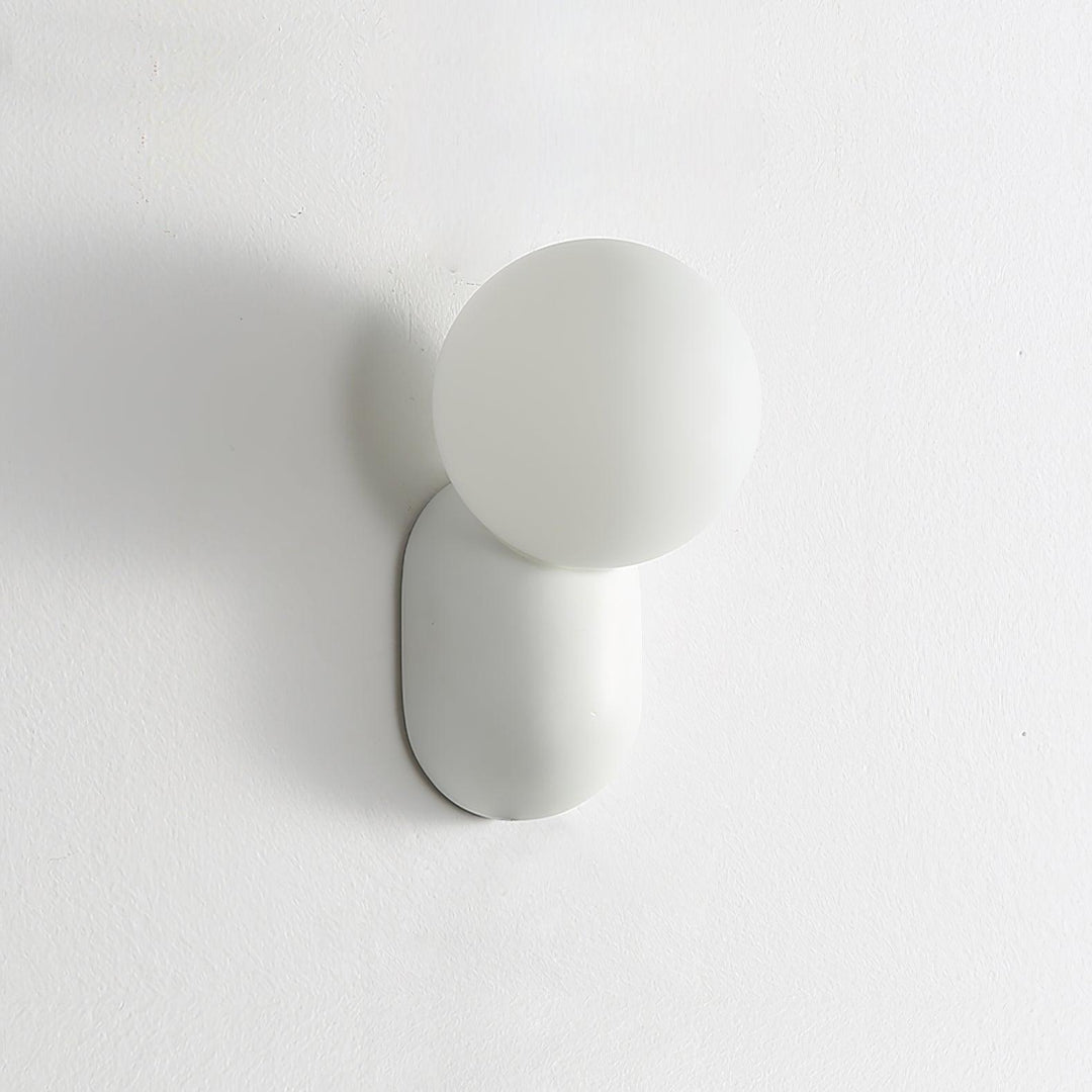 Luvikno | ChicGlow Harpiksvegglampe – Eleganse og Energieffektivitet i Én