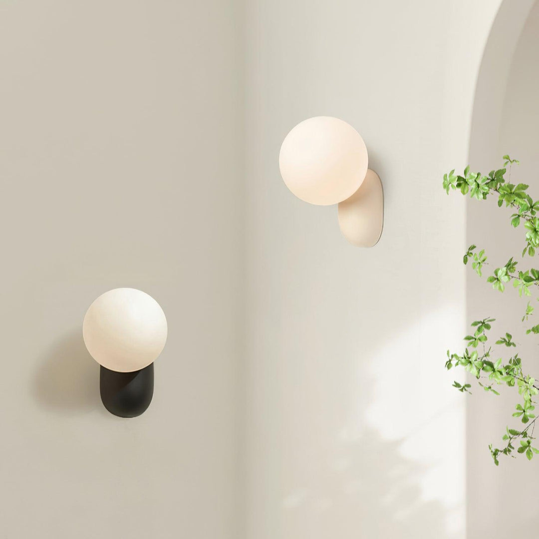 Luvikno | ChicGlow Harpiksvegglampe – Eleganse og Energieffektivitet i Én
