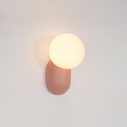 Luvikno | ChicGlow Harpiksvegglampe – Eleganse og Energieffektivitet i Én