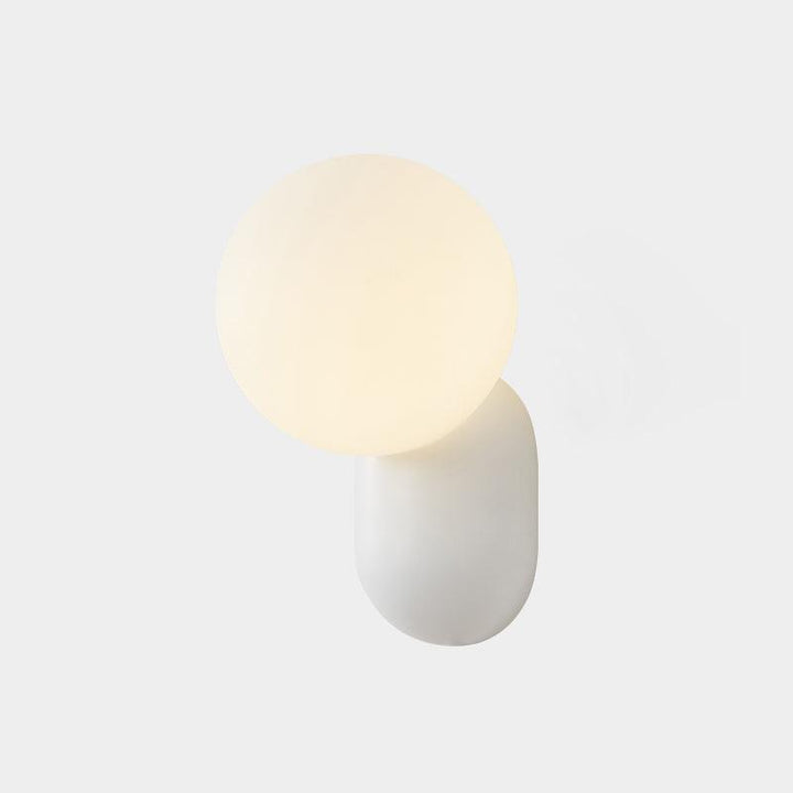 Luvikno | ChicGlow Harpiksvegglampe – Eleganse og Energieffektivitet i Én