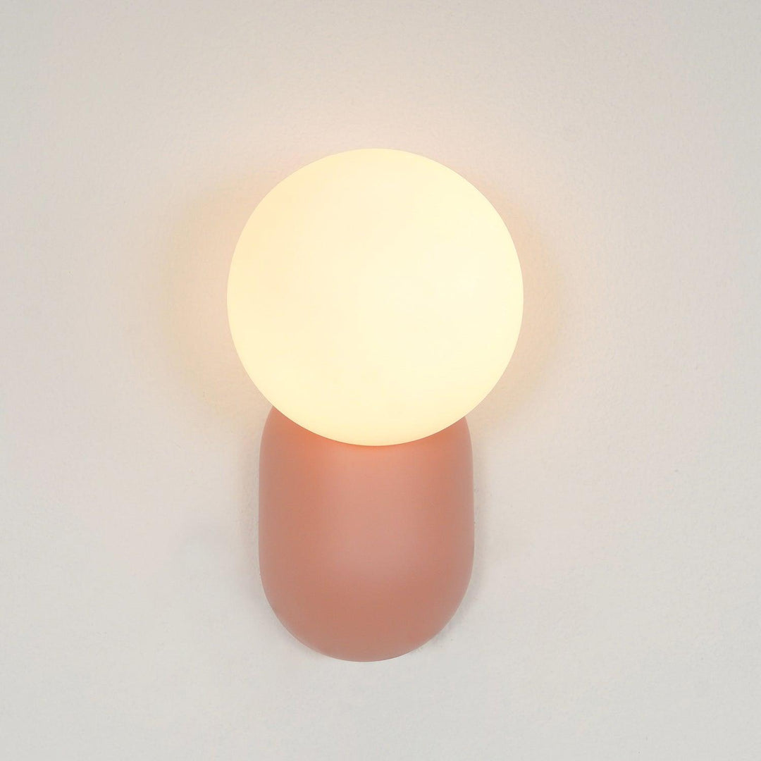 Luvikno | ChicGlow Harpiksvegglampe – Eleganse og Energieffektivitet i Én