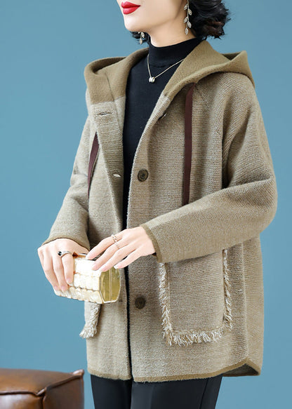 Luvik | Kahvilat Tirant Napilla Huppupaita Villakangastakit