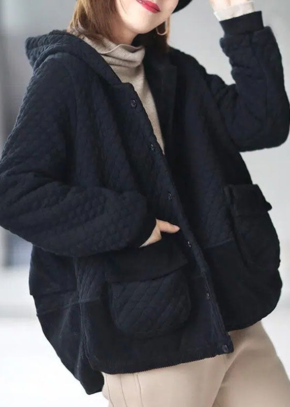 Luvik | Paksut mustat ruudulliset puuvillatakit hupulla, pitkät hihat ja taskut