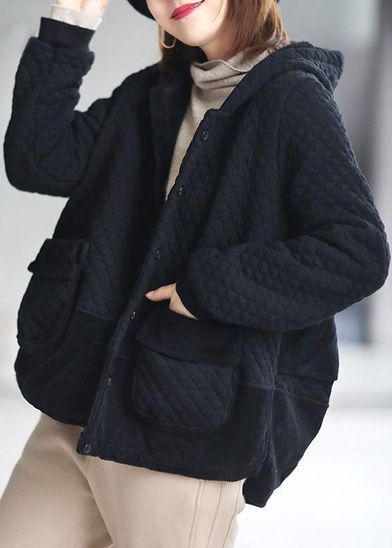 Luvik | Paksut mustat ruudulliset puuvillatakit hupulla, pitkät hihat ja taskut