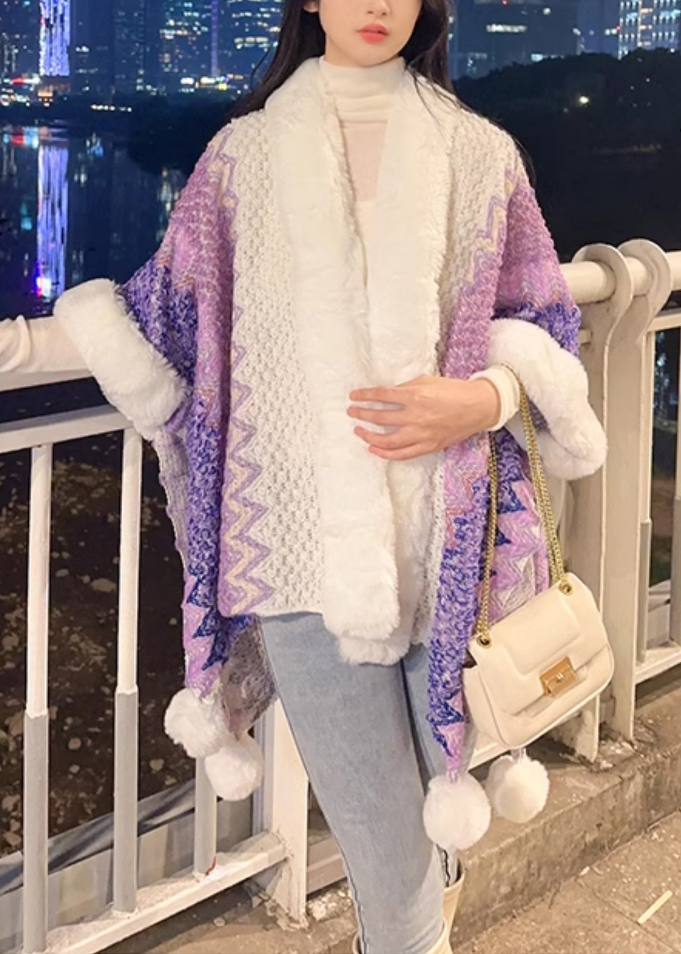 Luvik | Lila V-avokas Fuzzy Ball Patchwork Trikoo Viitta Takki