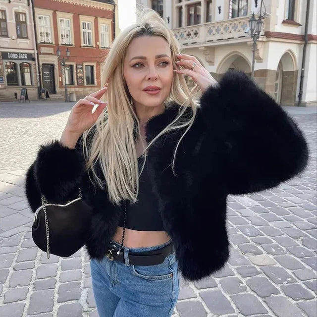 Luvik | elegant jakke foret med kunstpels