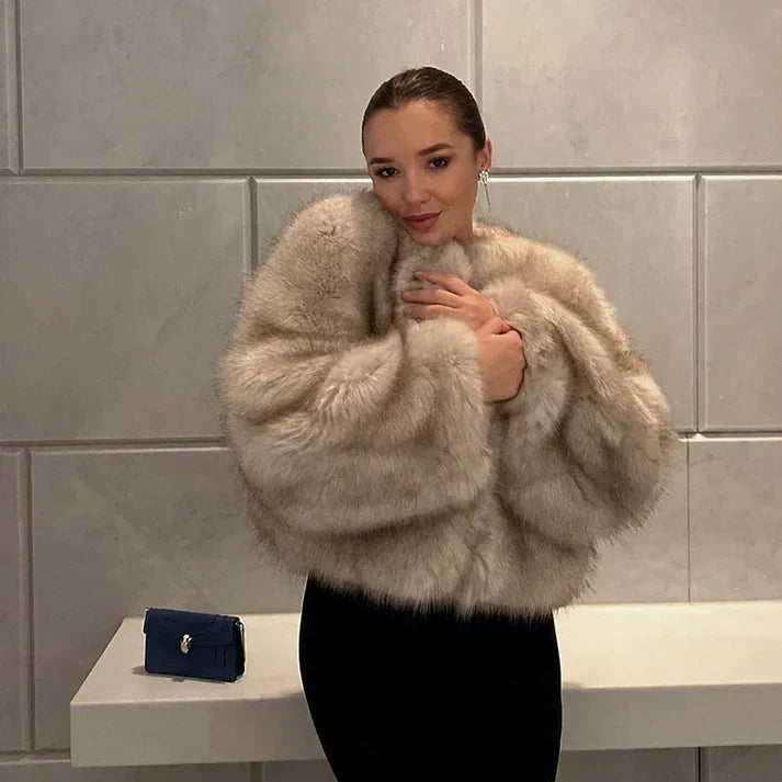 Luvik | elegant jakke foret med kunstpels