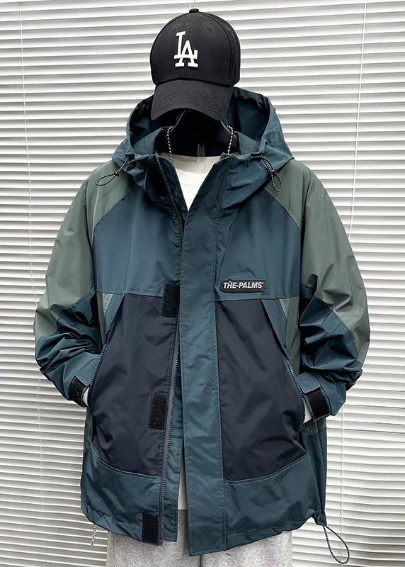 Luvik | Sininen huppari, jossa on puuvillasta valmistettu patchwork-käytön kiristysnarulla miesten käyttöön