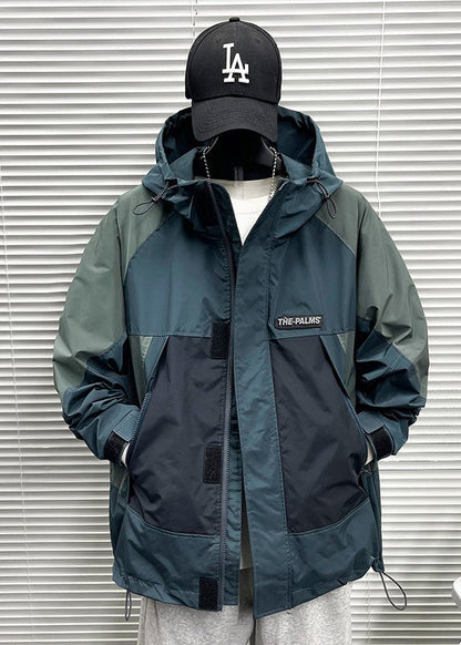 Luvik | Sininen huppari, jossa on puuvillasta valmistettu patchwork-käytön kiristysnarulla miesten käyttöön