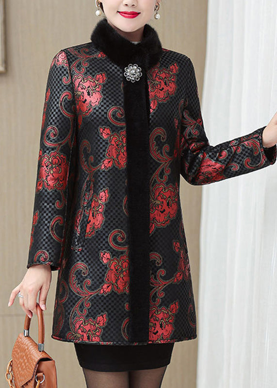 Luvik | Kultakuvioinen nahka- ja lämpökarvotakki, jossa kultakarvakaulus