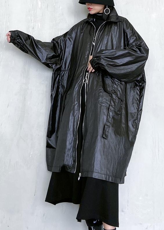 Luvik | mustat muotivaatteet vaatekaappi naisten takit taskut käänteet