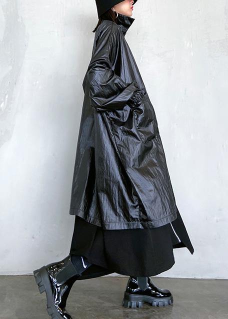 Luvik | mustat muotivaatteet vaatekaappi naisten takit taskut käänteet