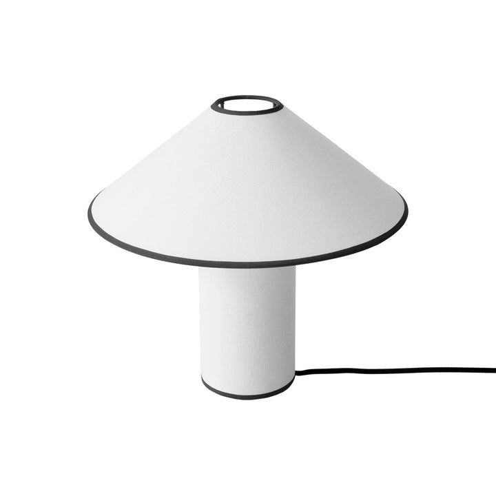 Bordlampe med tekstilskjerm – Lunara | Luvikno