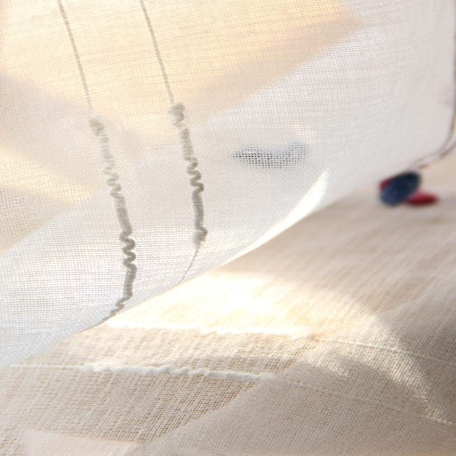 Fargerik stereoskopisk brodert gjennomsiktig gardin | Luvikno