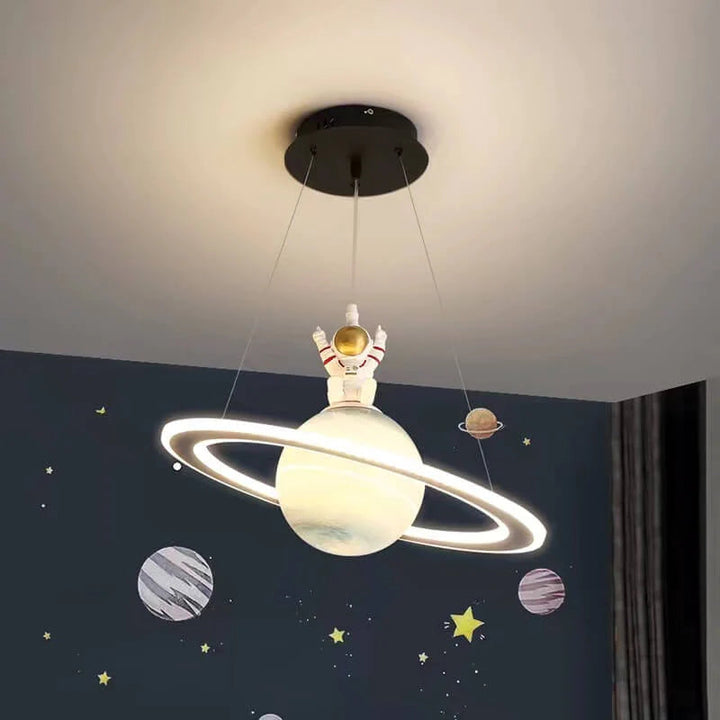 Barnas rom LED hengelampe - CosmoGlow | Luvikno