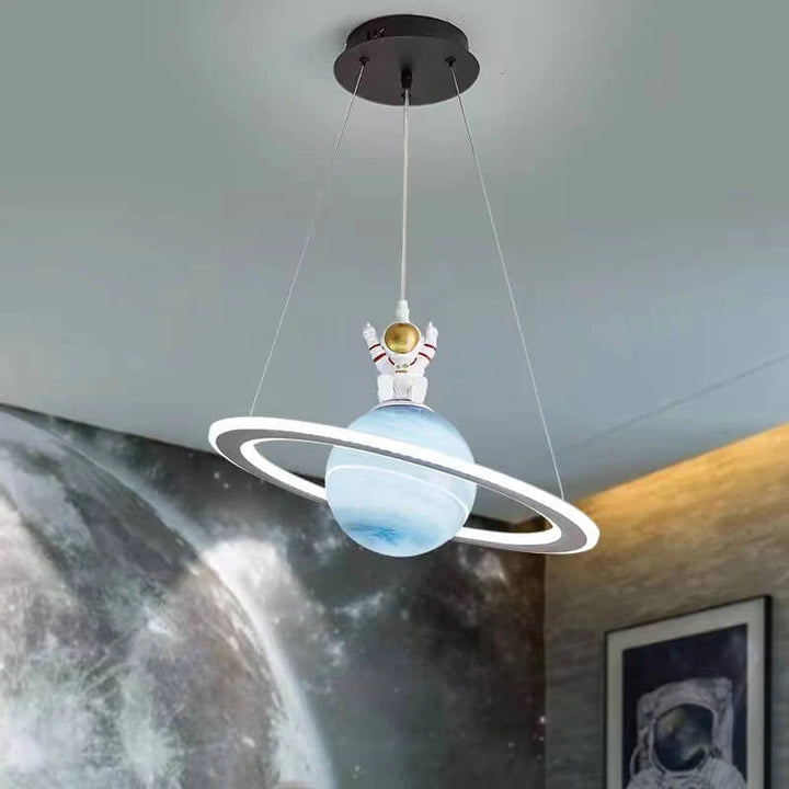 Barnas rom LED hengelampe - CosmoGlow | Luvikno