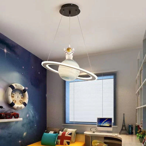 Barnas rom LED hengelampe - CosmoGlow | Luvikno