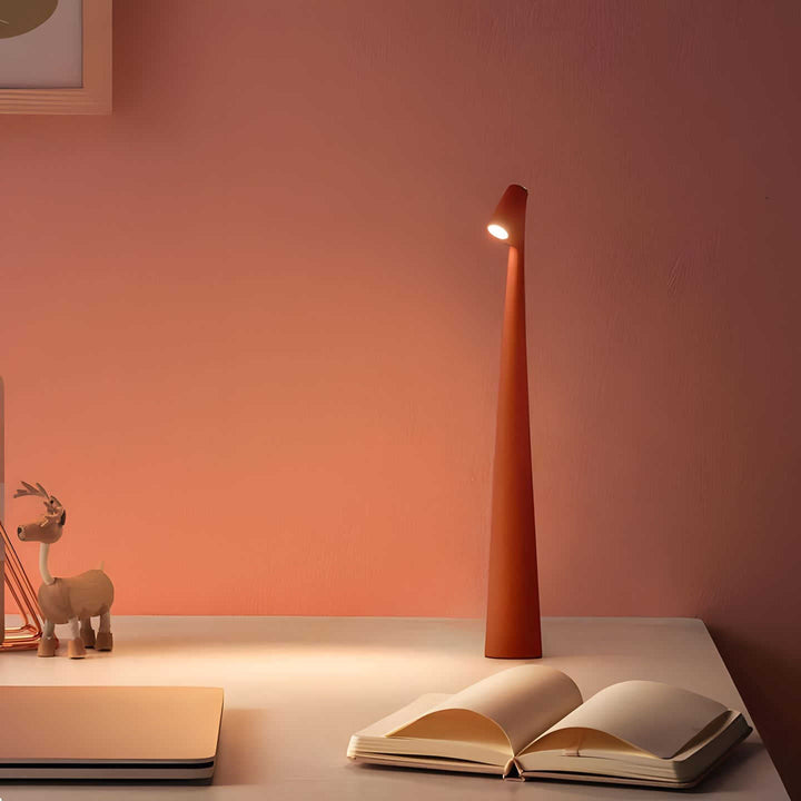 LunaSlim – Elegant Trådløs Bordlampe med Justerbar Belysning Luvikno