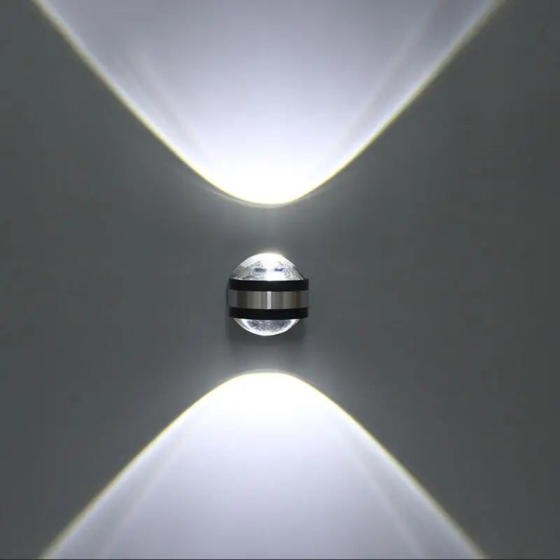 Moderne LED Vegglampe Laget av Krystall – Dekorativ Krystall Vegglampe | Luvikno