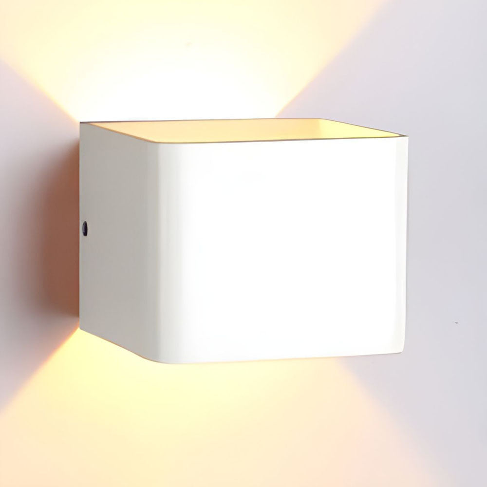 Luvikno | Cubbon LED Vegglampe Kompakt Moderne Design Hvit
